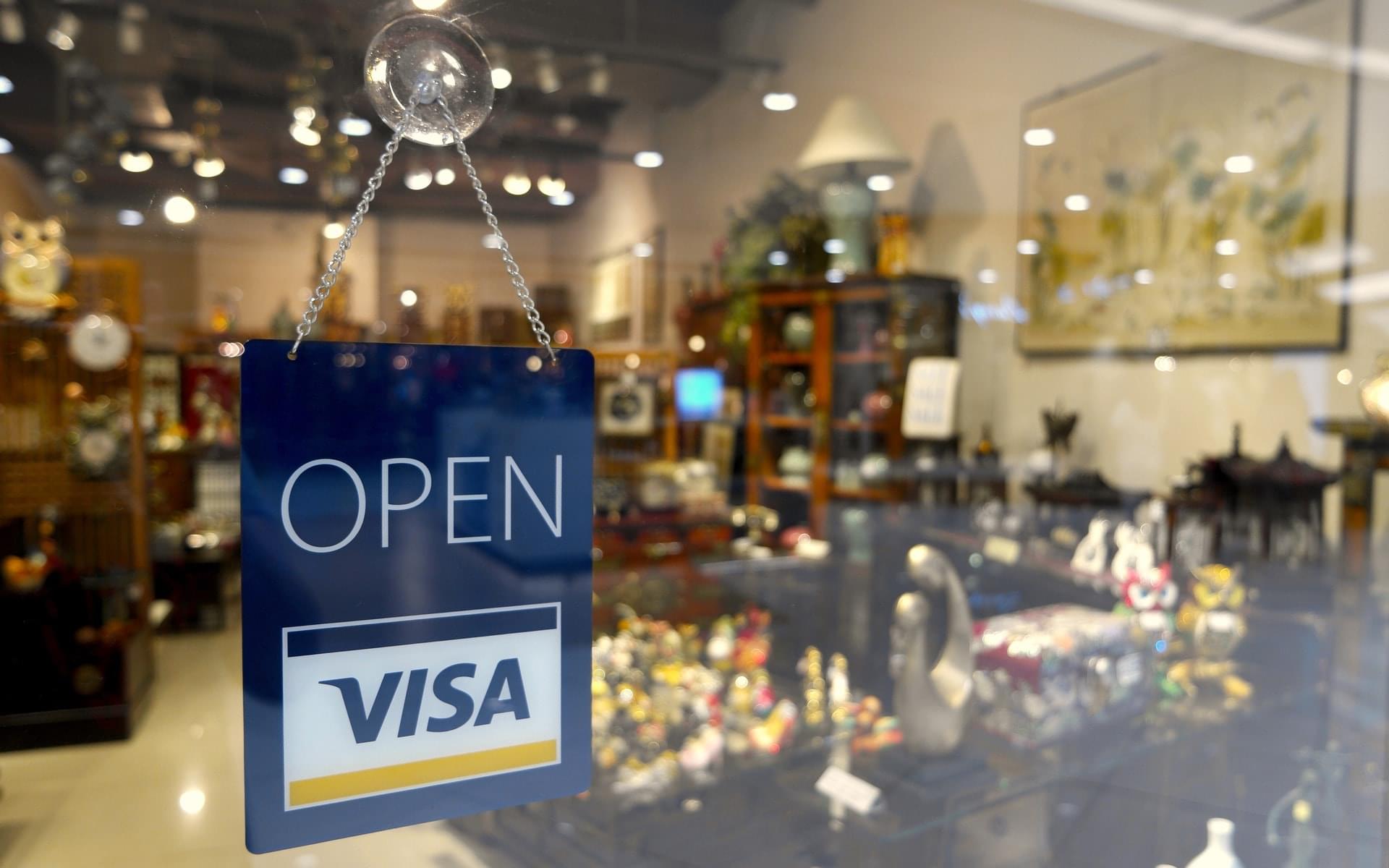 Kreditkarte mit Reiserücktrittsversicherung - Wir testen die Angebote von Barclaycard, Visa, MasterCard und Co.